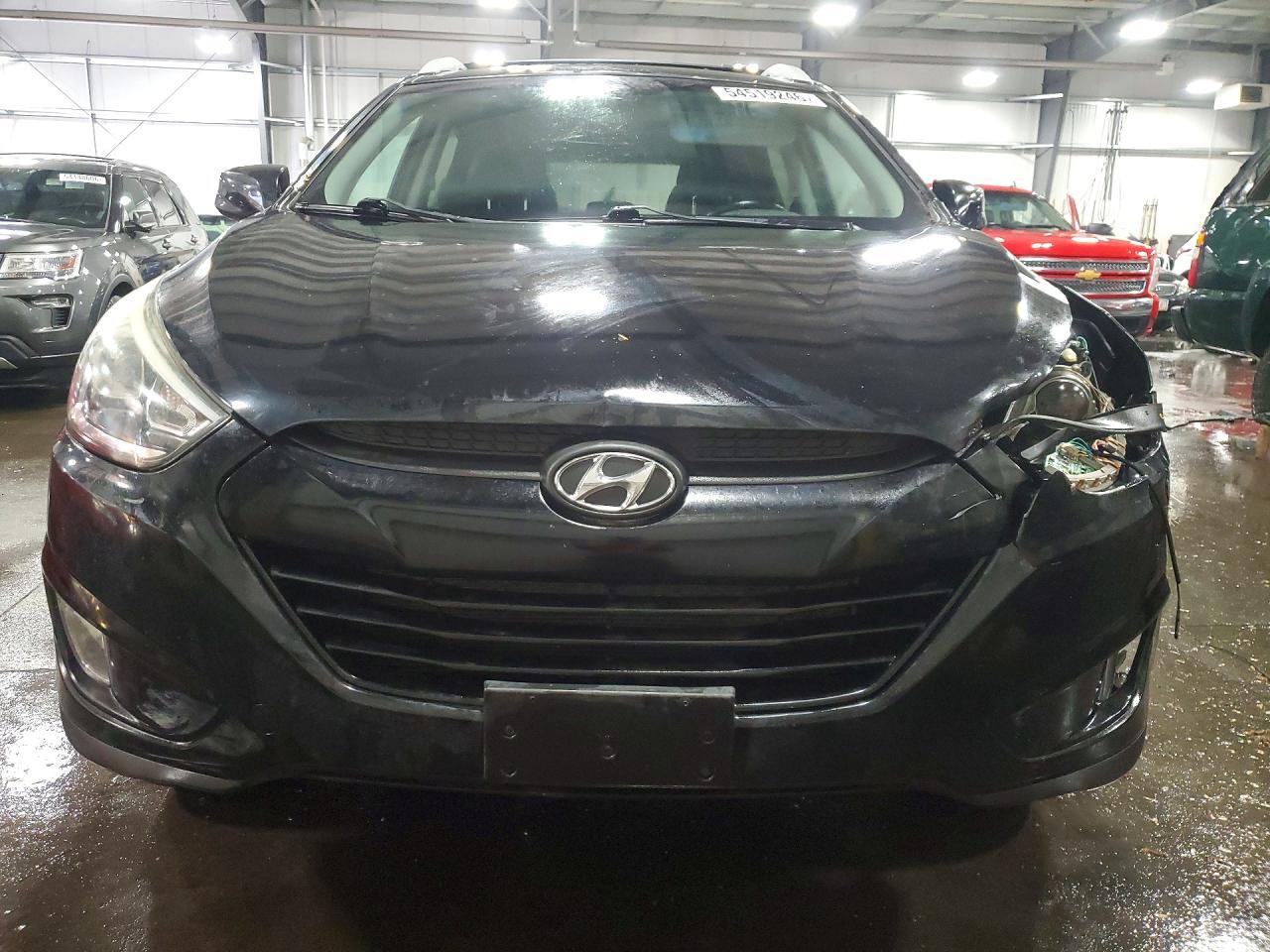 2015 HYUNDAI TUCSON SE photo 9