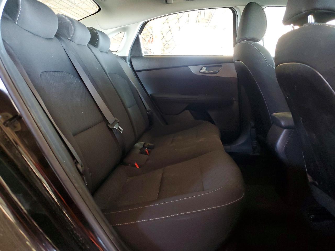 2021 KIA FORTE LXS photo 28