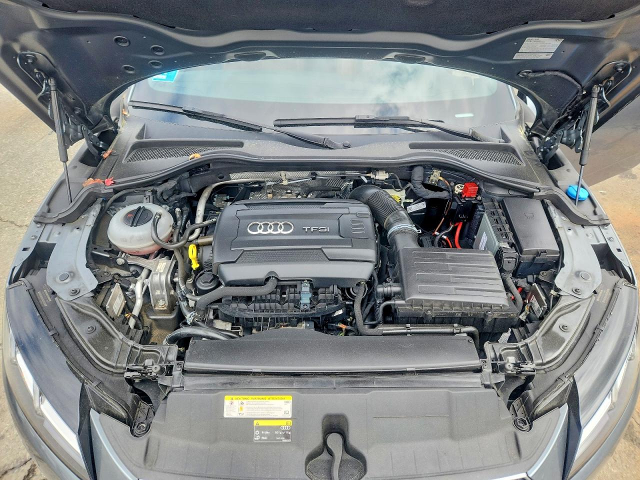 2017 AUDI TT photo 31