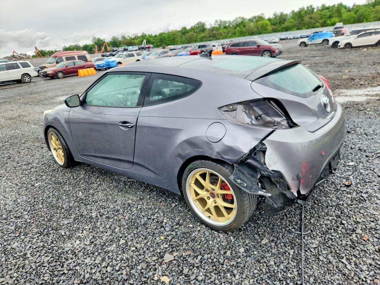 2014 HYUNDAI VELOSTER BASE photo 3