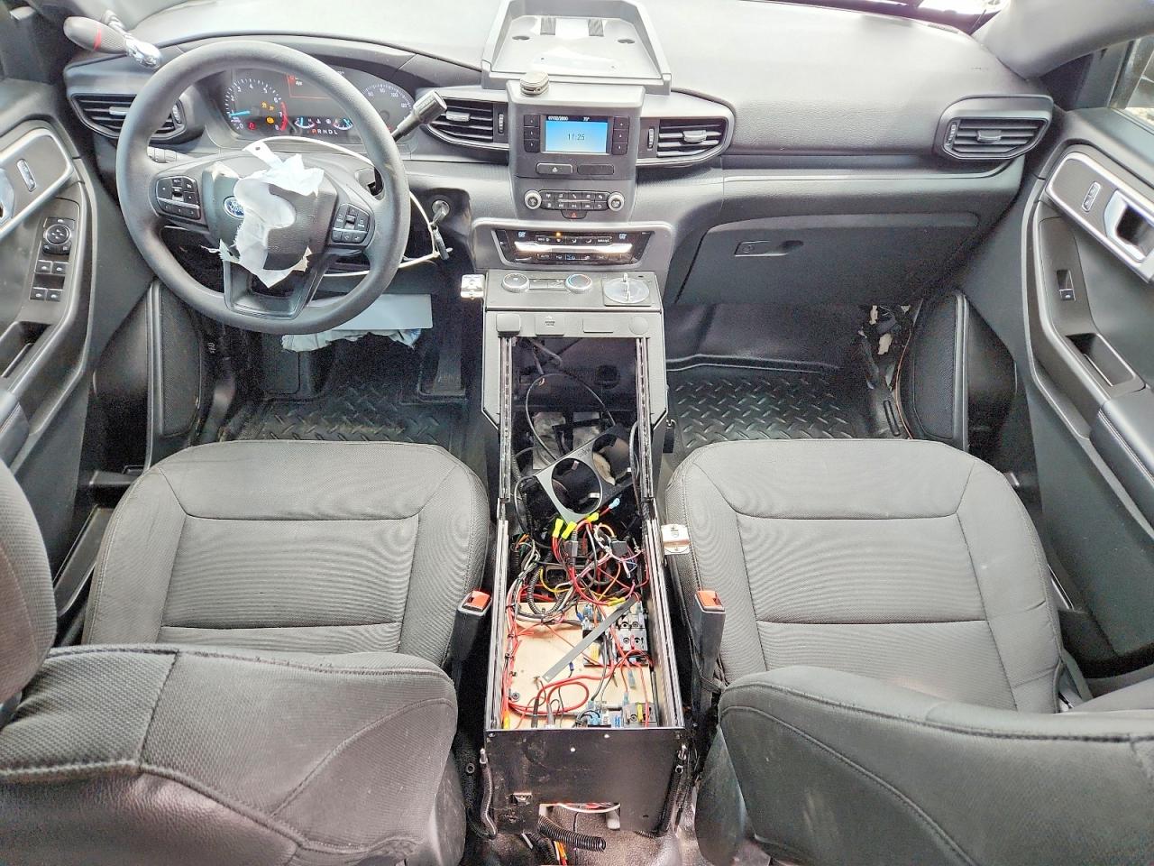 2023 FORD EXPLORER POLICE INTERCEPTOR photo 8