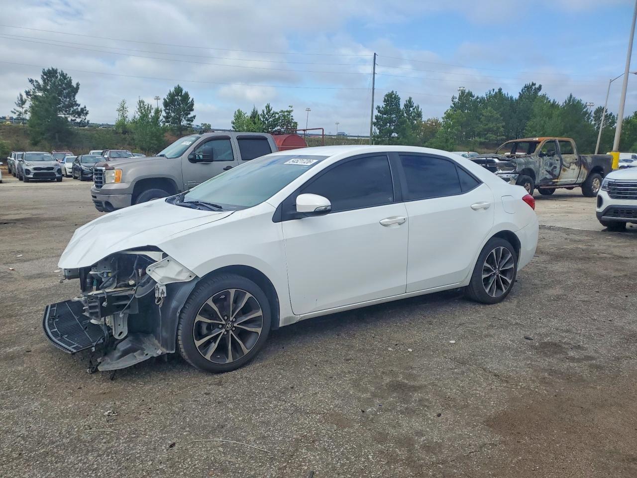 2017 TOYOTA COROLLA