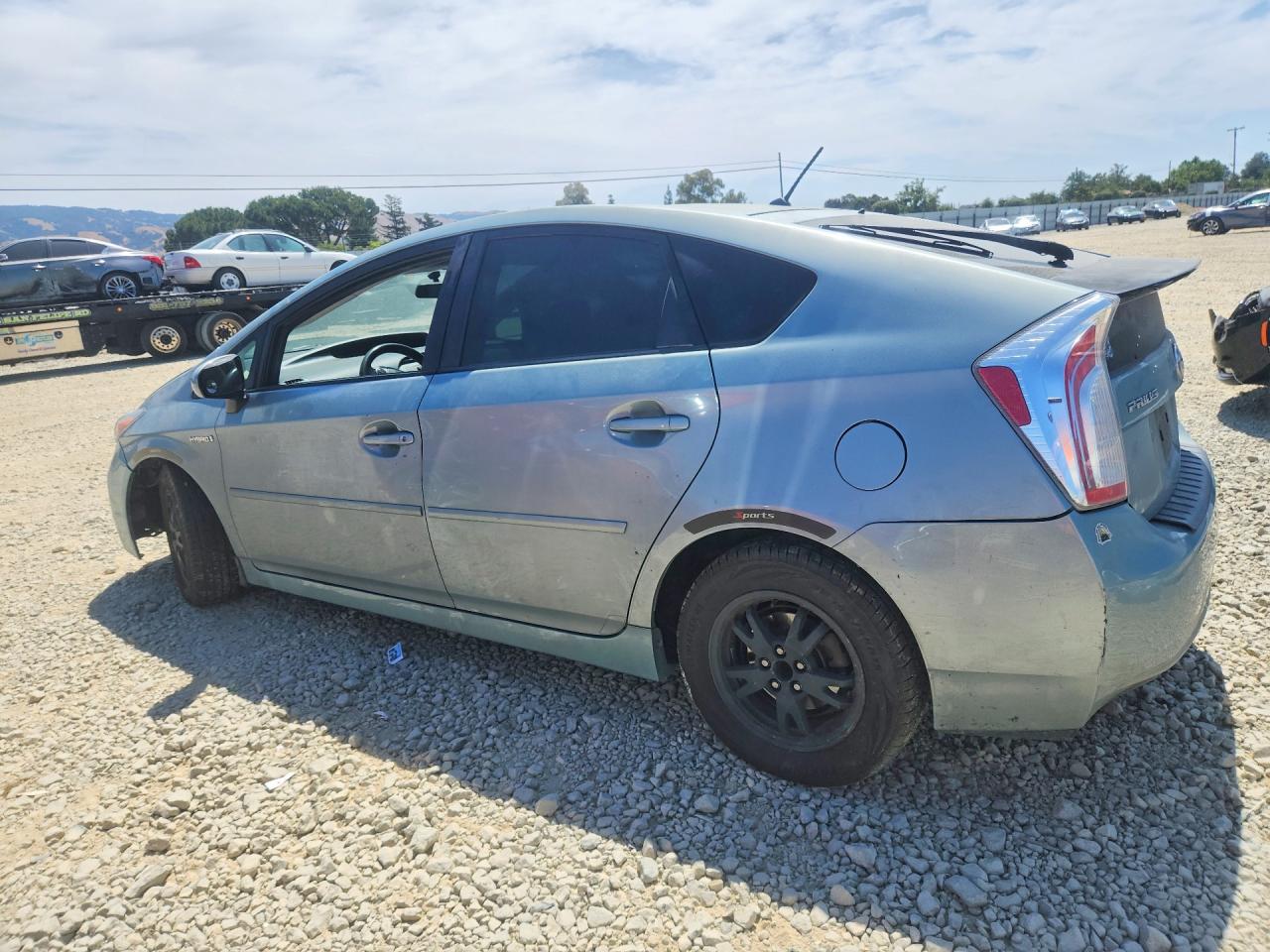 2013 TOYOTA PRIUS TWO photo 4