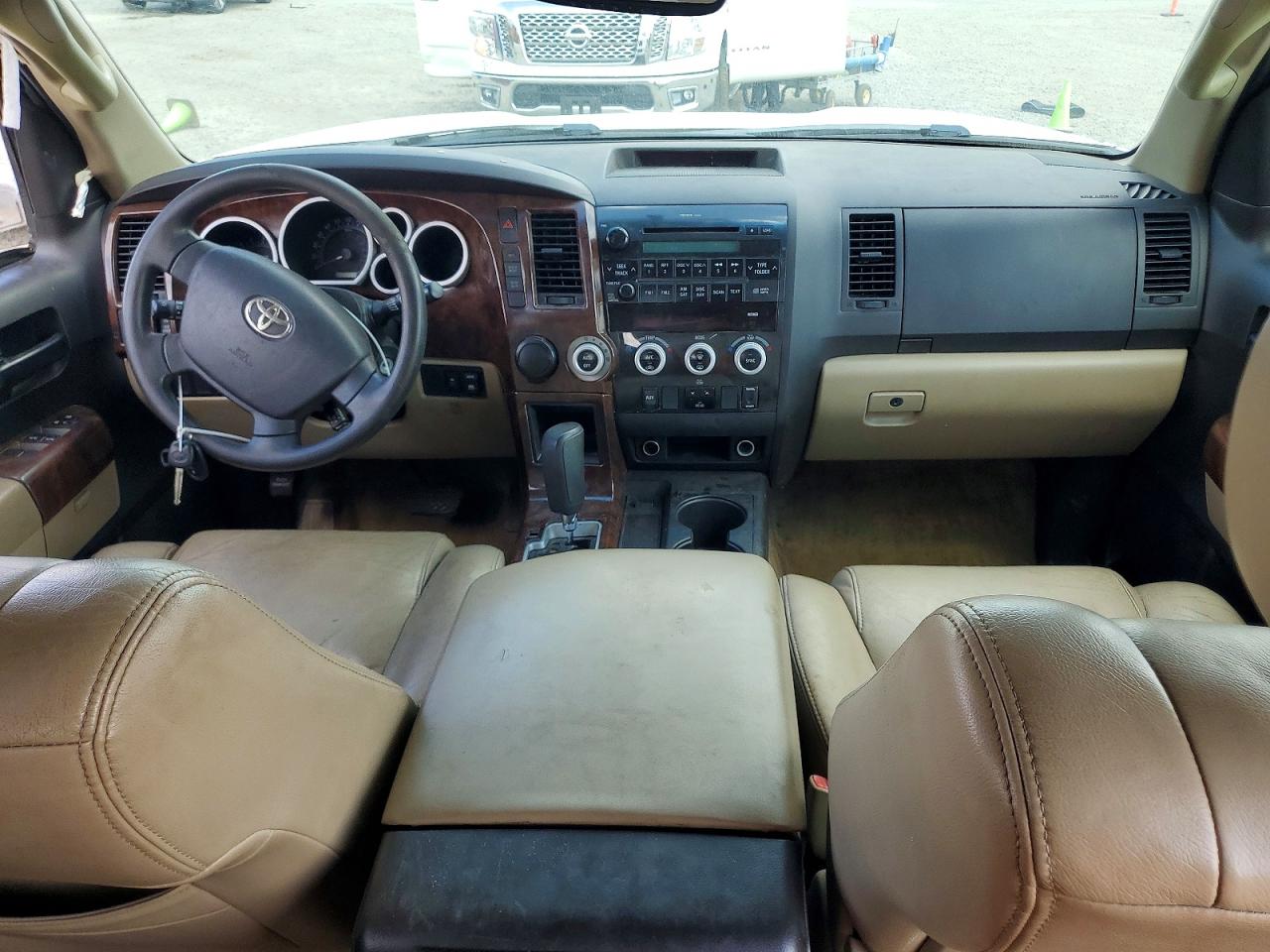 2008 TOYOTA SEQUOIA SR5 photo 8