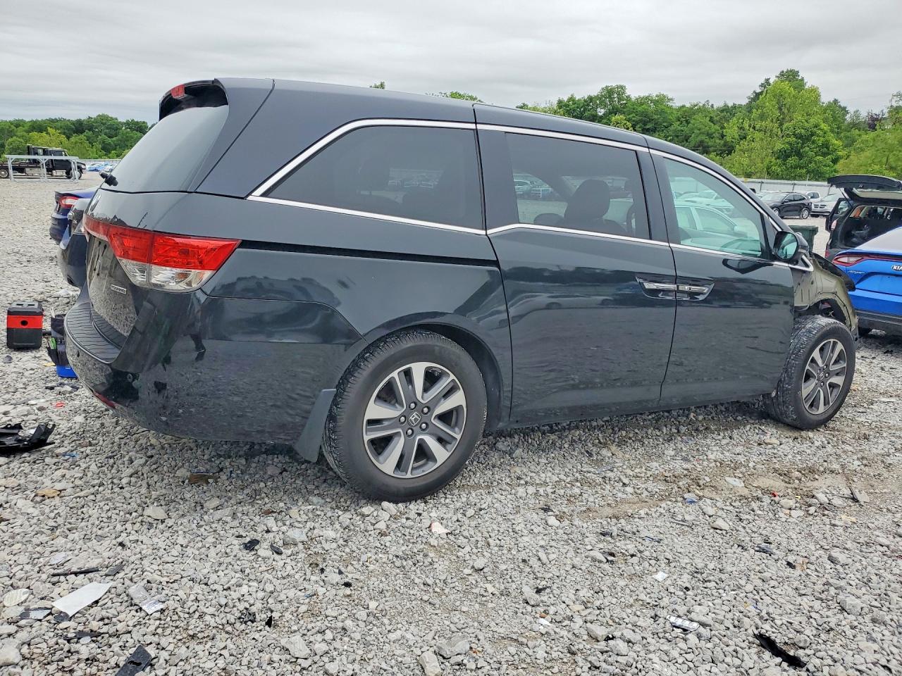 2016 HONDA ODYSSEY TOURING photo 7