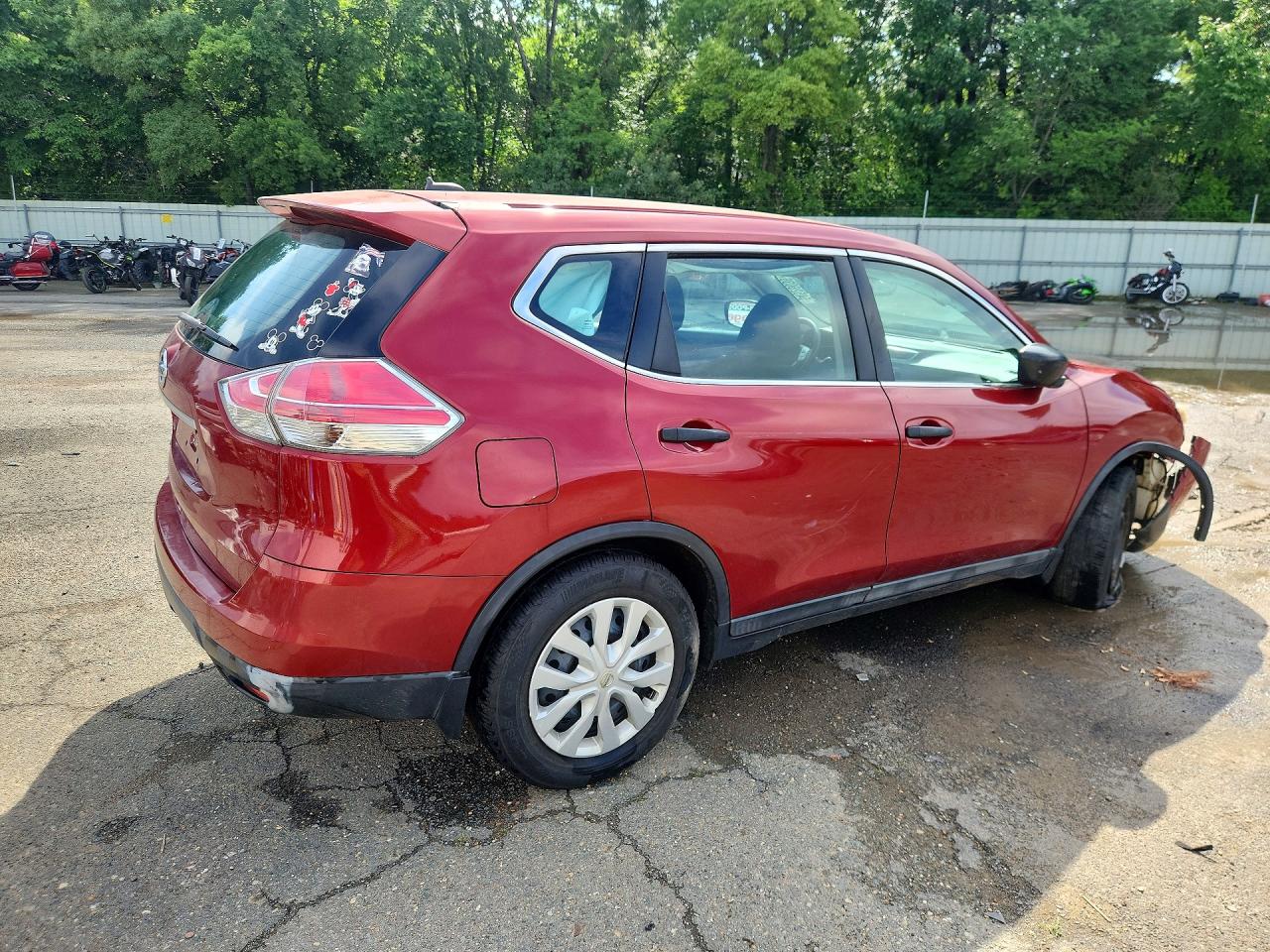 2016 NISSAN ROGUE S photo 5