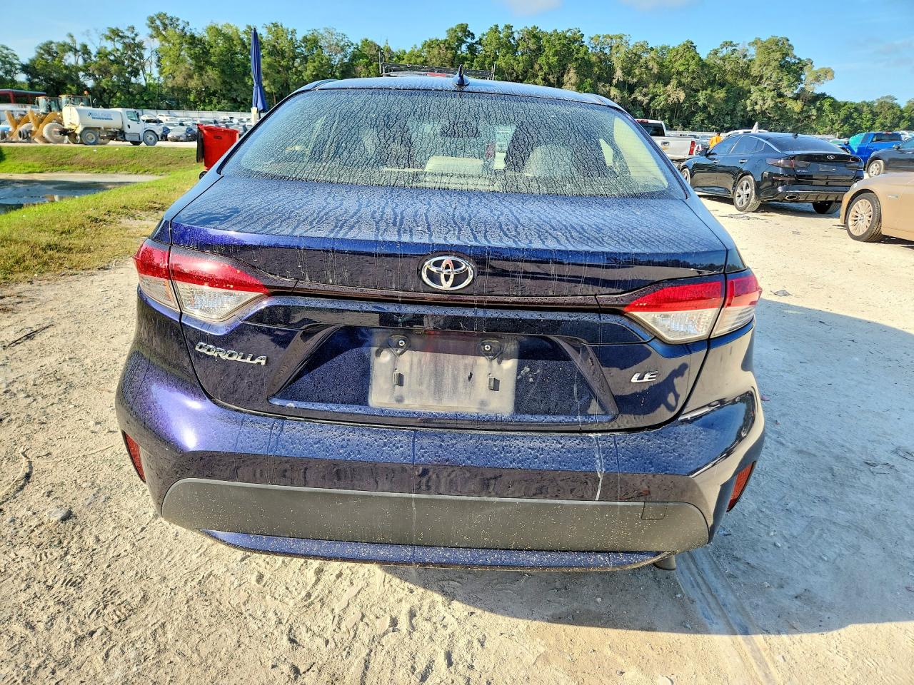 2020 TOYOTA COROLLA LE photo 11