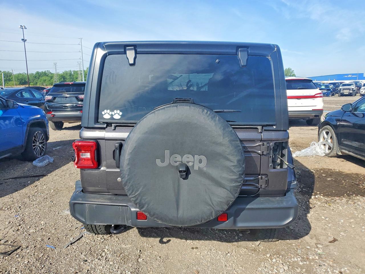 2019 JEEP WRANGLER UNLIMITED SAHARA photo 6
