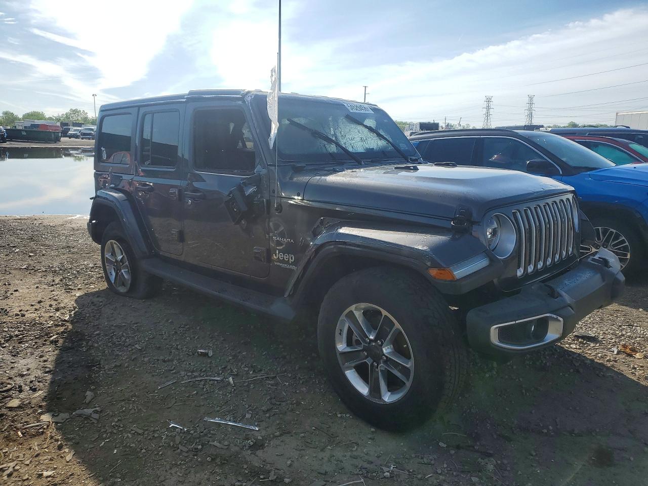2019 JEEP WRANGLER UNLIMITED SAHARA photo 4