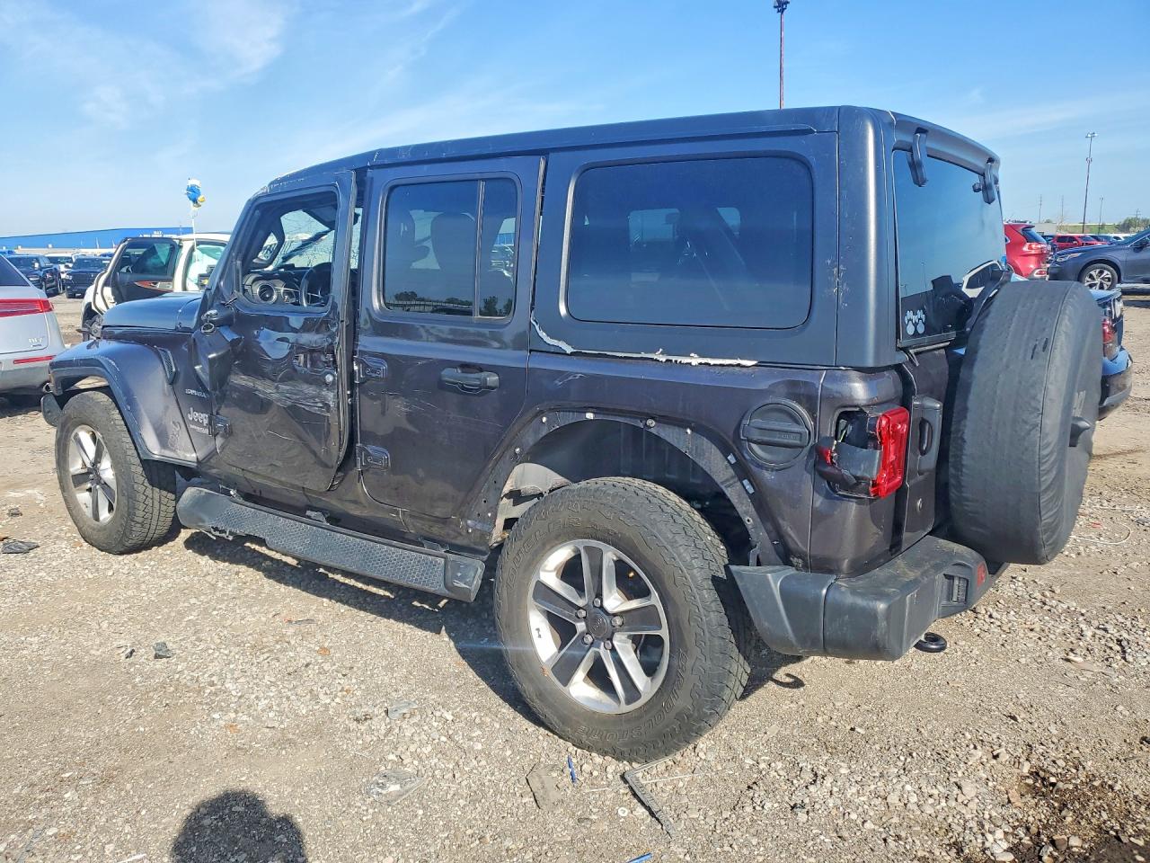 2019 JEEP WRANGLER UNLIMITED SAHARA photo 2