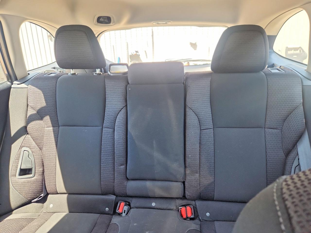 2025 SUBARU OUTBACK photo 28