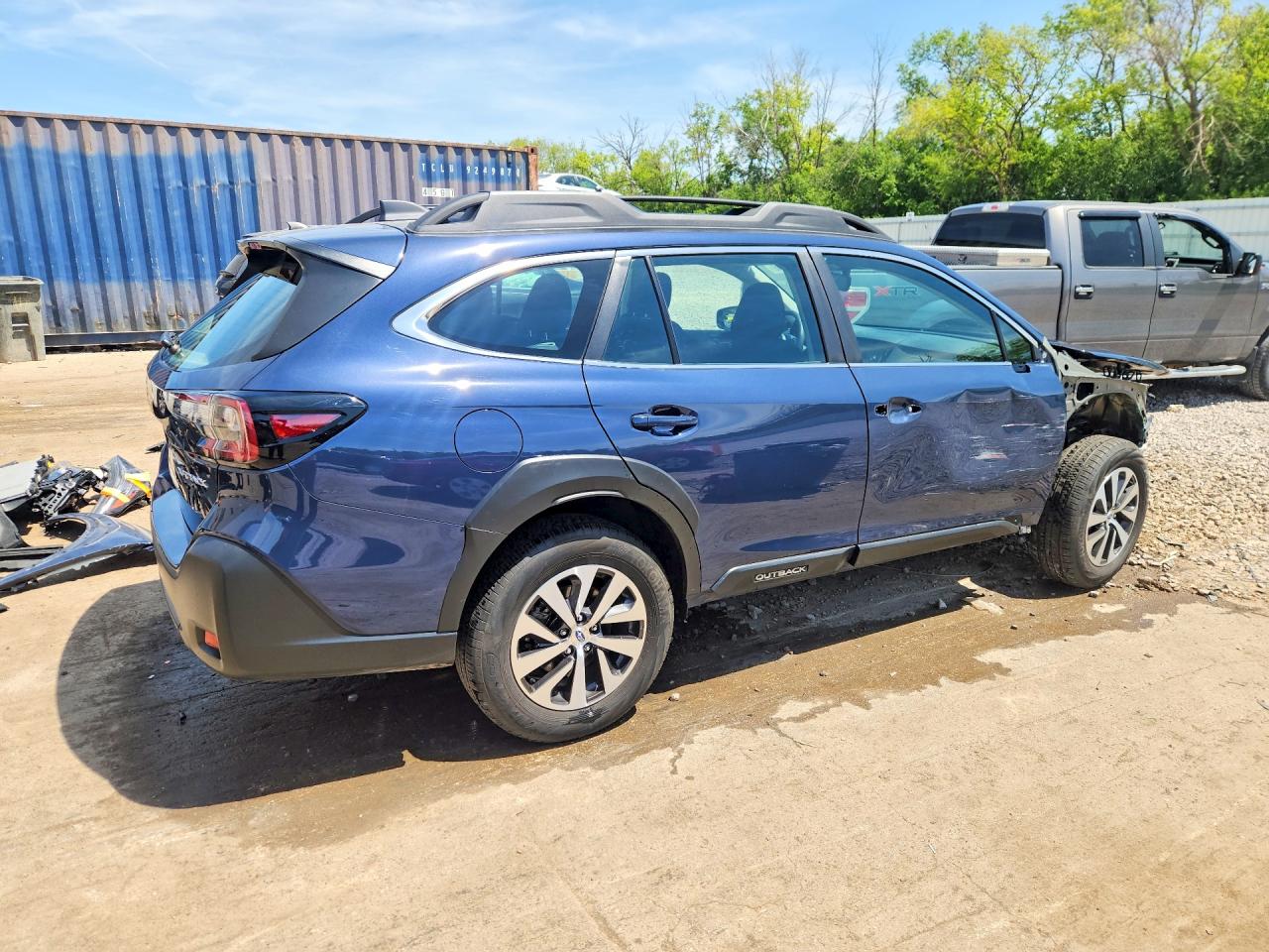 2025 SUBARU OUTBACK photo 7