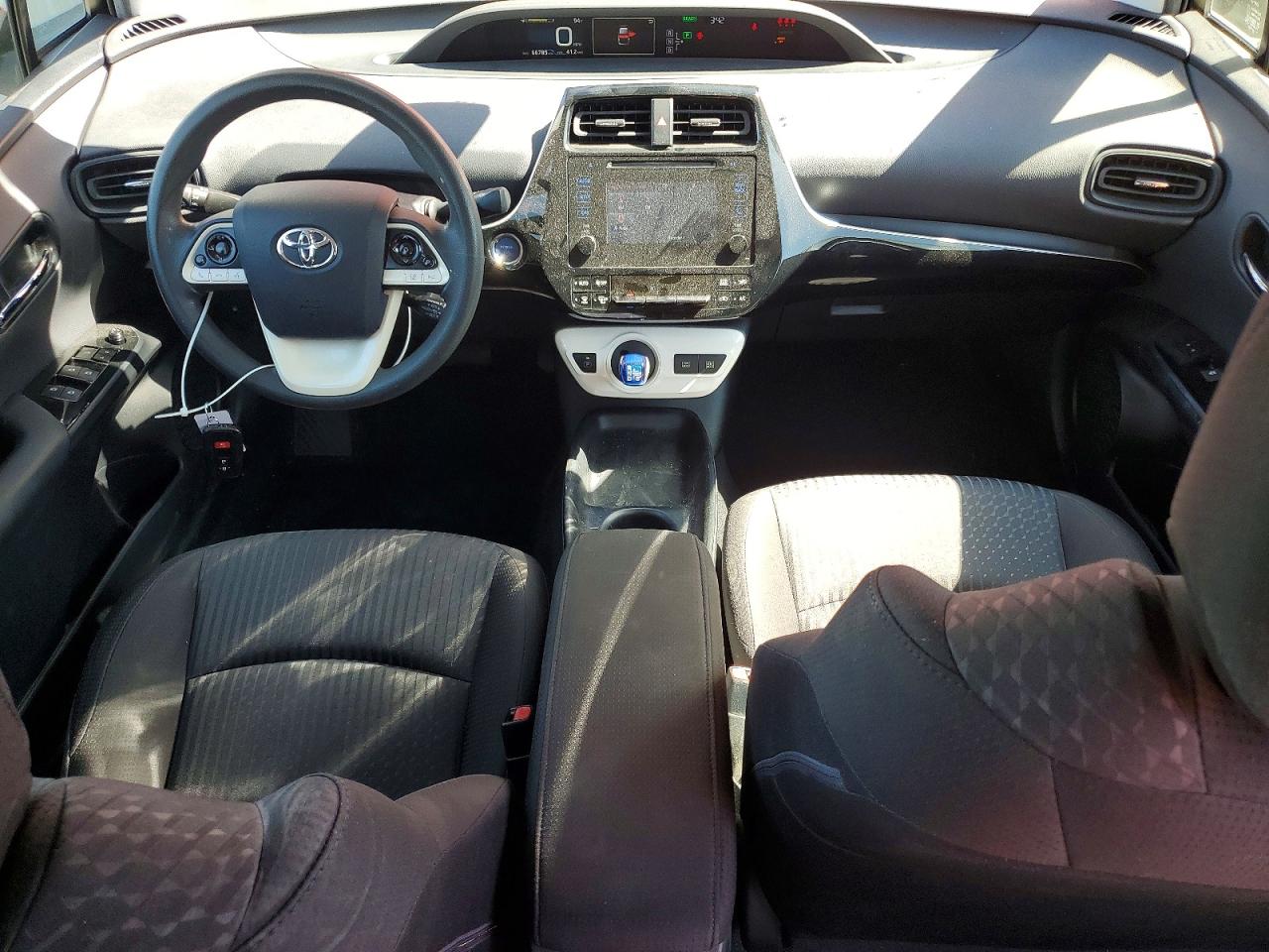 2017 TOYOTA PRIUS ONE photo 15