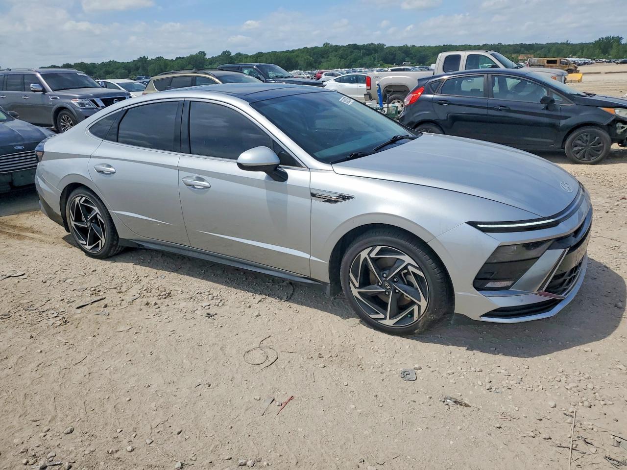 2024 HYUNDAI SONATA SEL photo 7