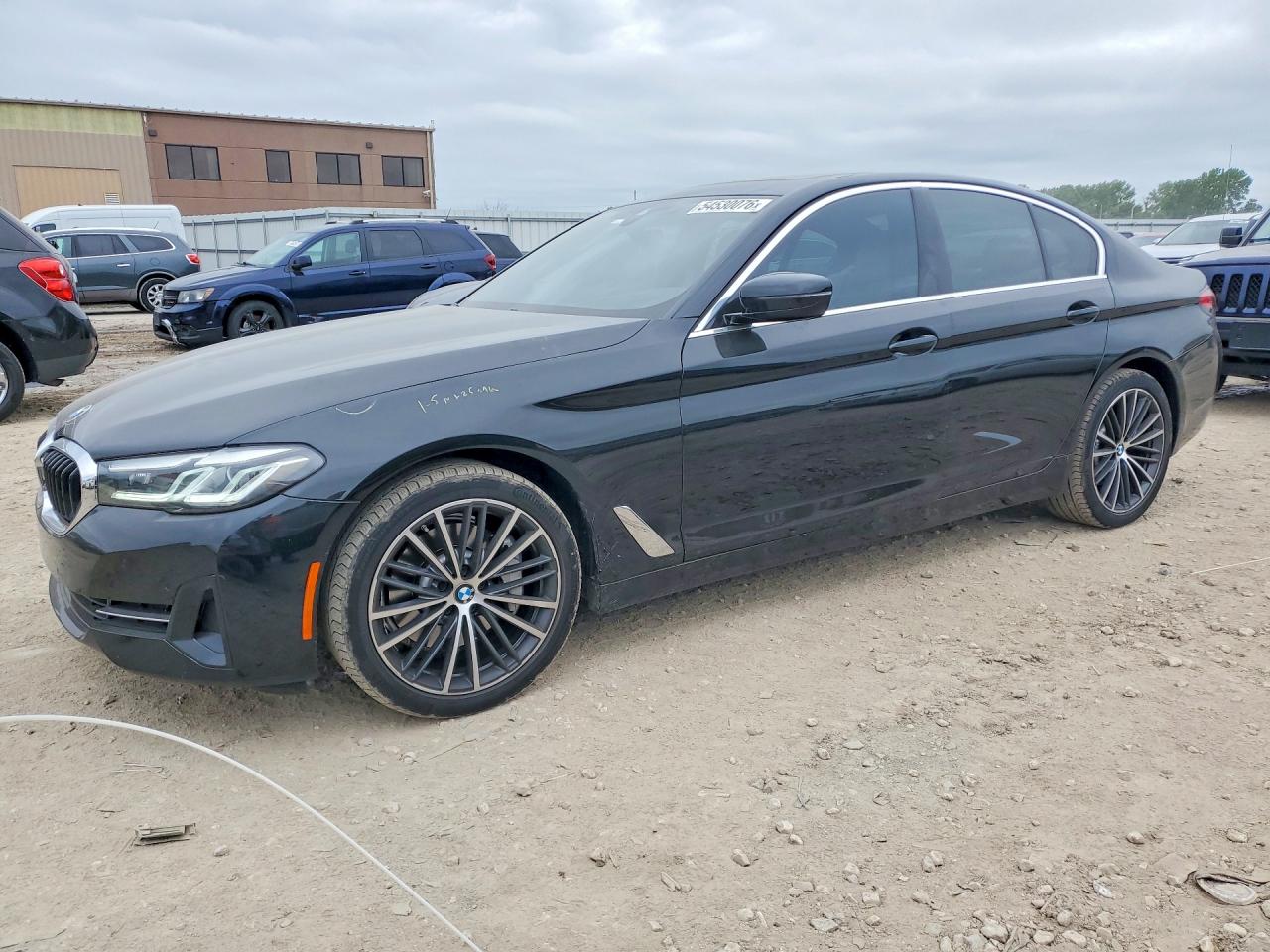 2023 BMW 530