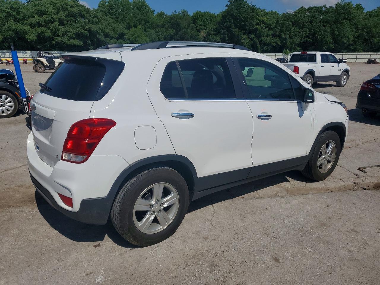 2019 CHEVROLET TRAX 1LT photo 5
