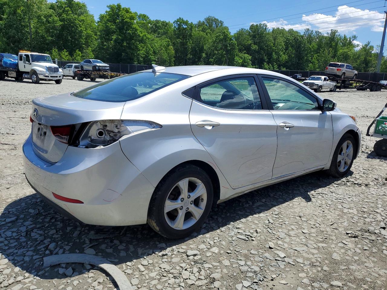 2016 HYUNDAI ELANTRA VALUE EDITION photo 5