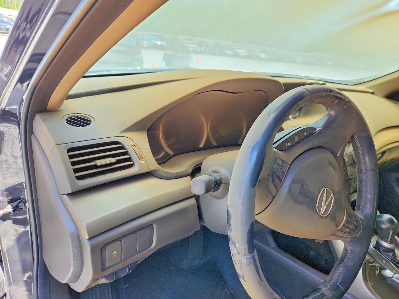 2014 ACURA TSX photo 9