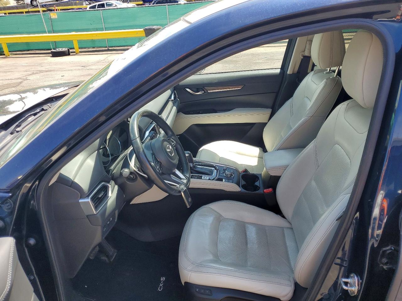 2020 MAZDA CX-5 GRAND TOURING RESERVE photo 13