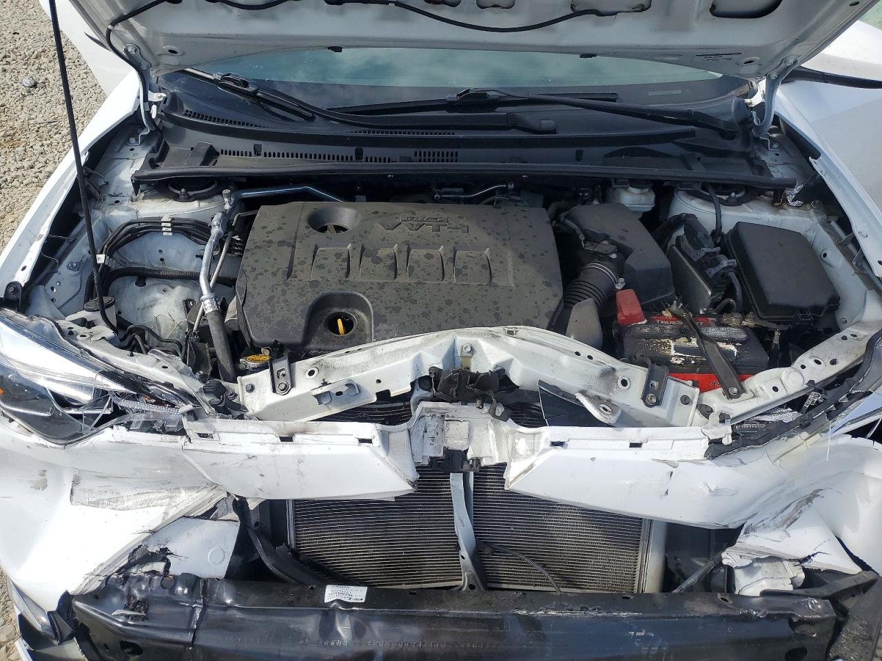 2017 TOYOTA COROLLA XLE photo 11