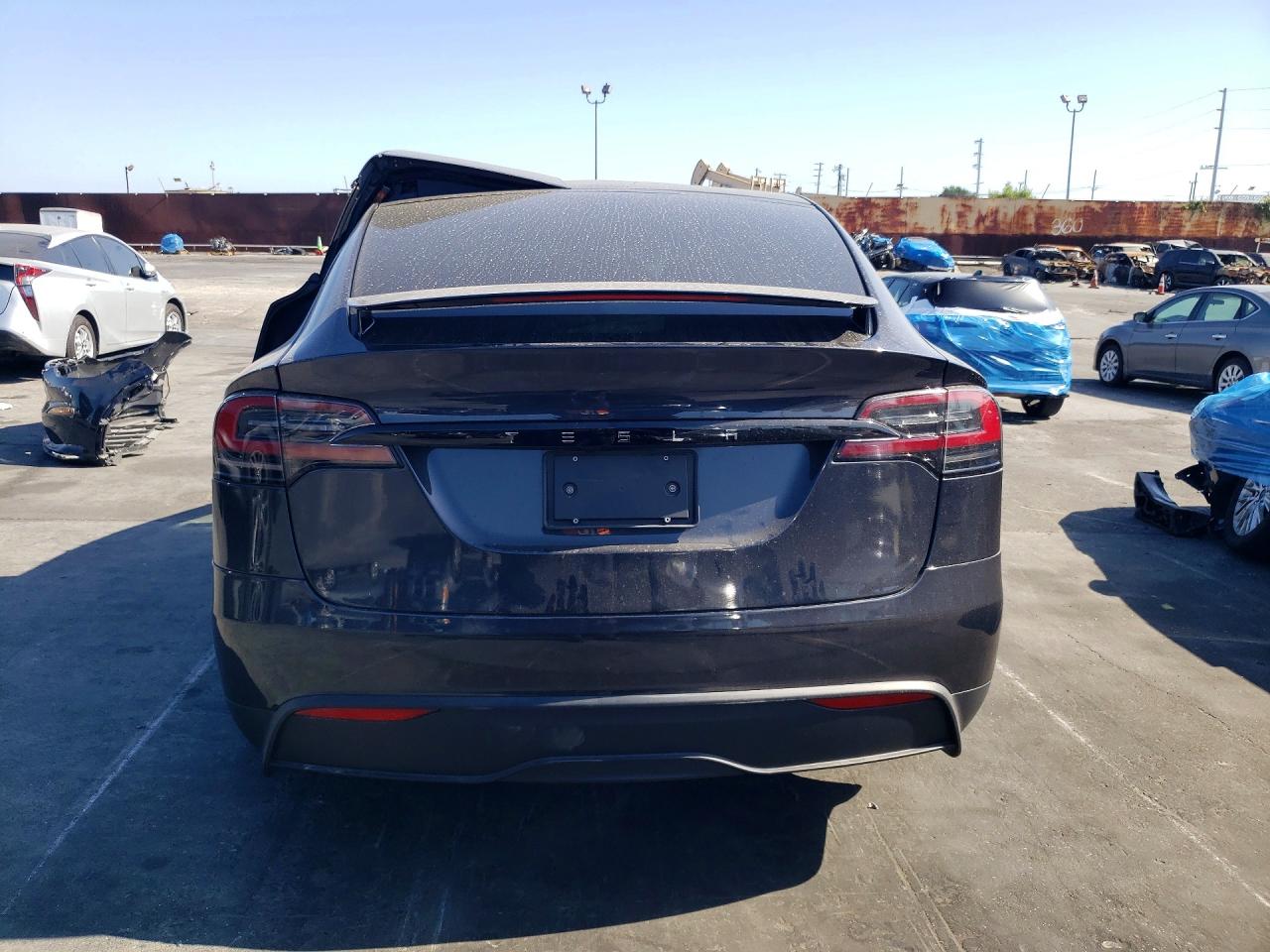 2025 TESLA MODEL X photo 11