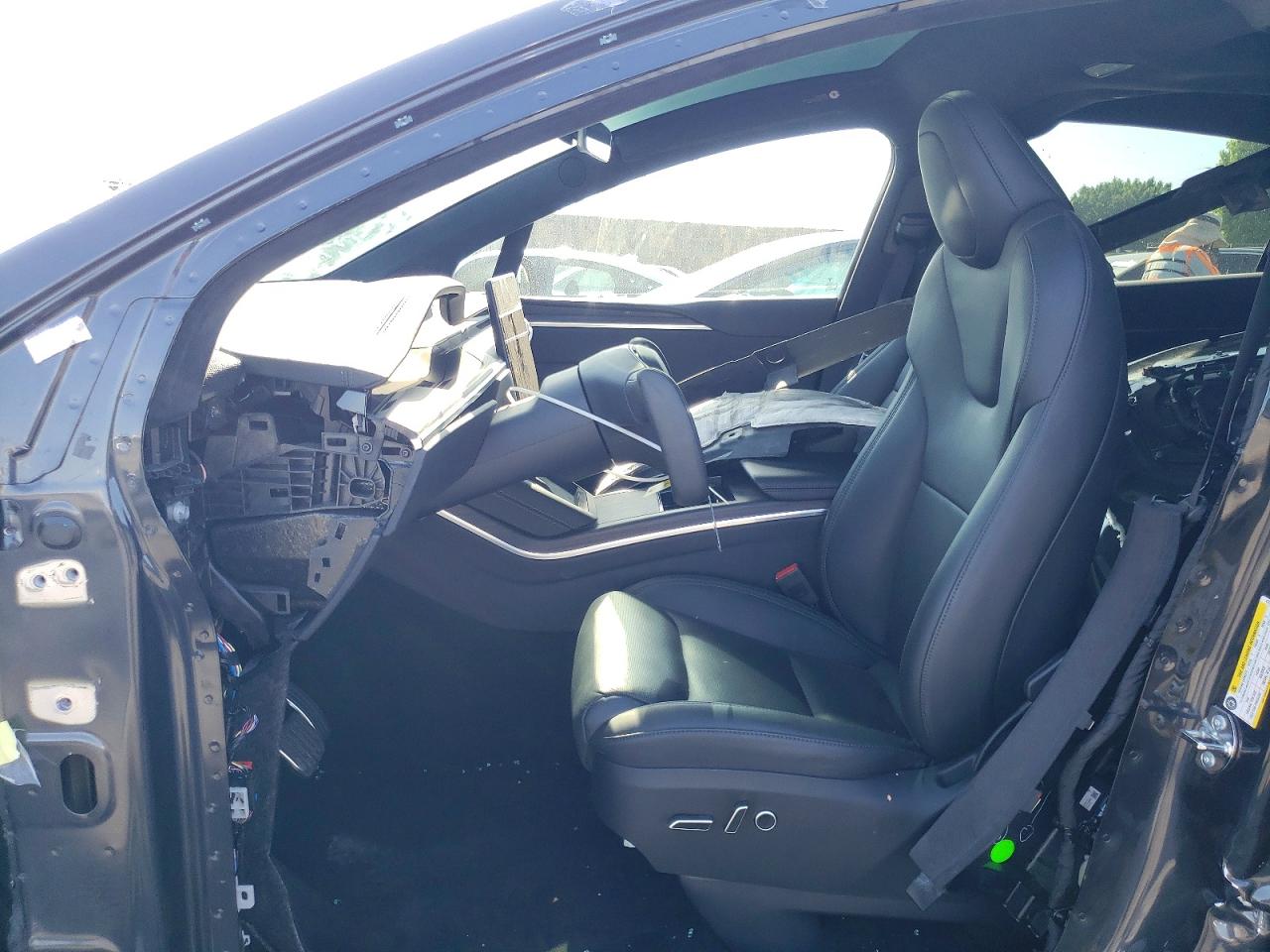 2025 TESLA MODEL X photo 13
