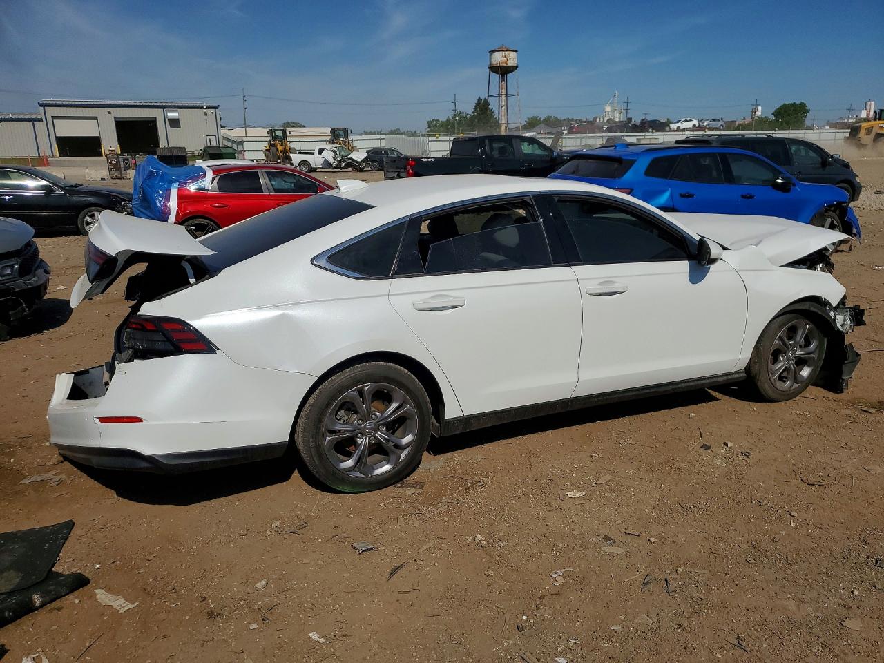 2024 HONDA ACCORD EX photo 3