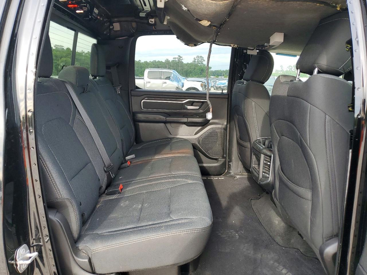 2019 RAM 1500 BIG HORN photo 19
