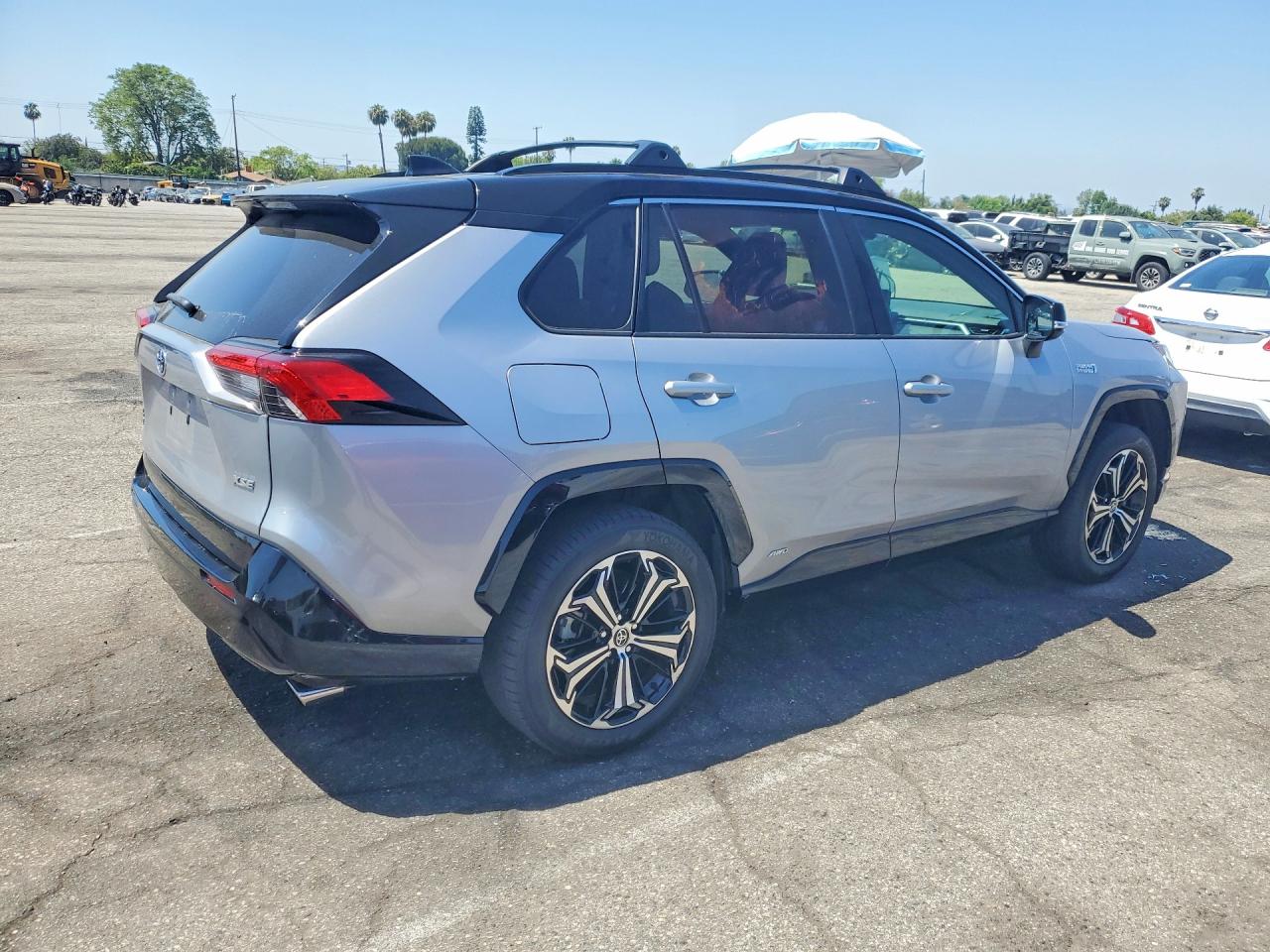 2023 TOYOTA RAV4 PRIME XSE photo 5