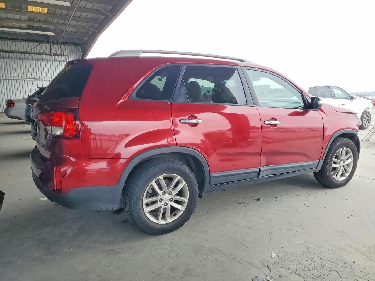 2014 KIA SORENTO photo 5