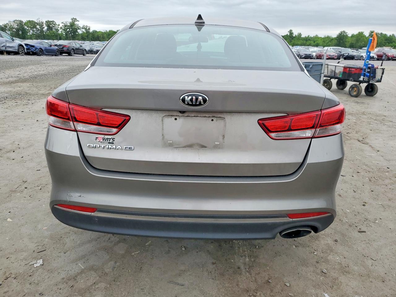 2016 KIA OPTIMA LX photo 6