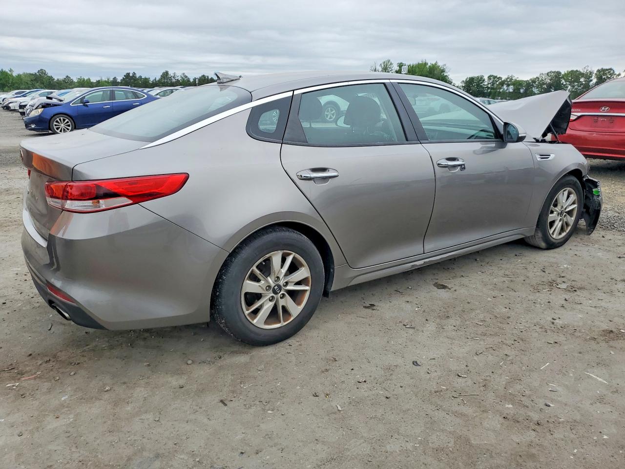 2016 KIA OPTIMA LX photo 3