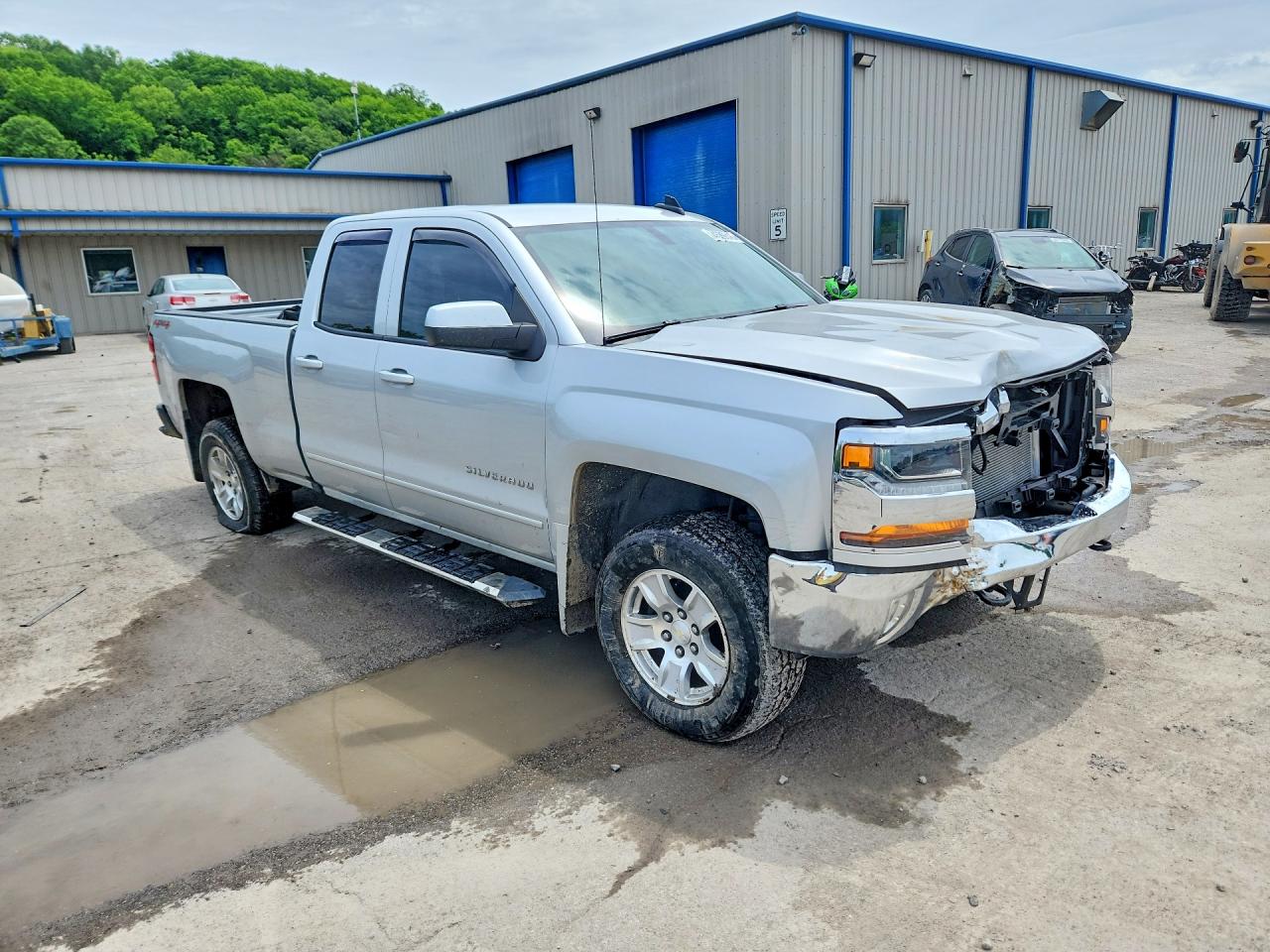 2016 CHEVROLET SILVERADO K1500 LT photo 7