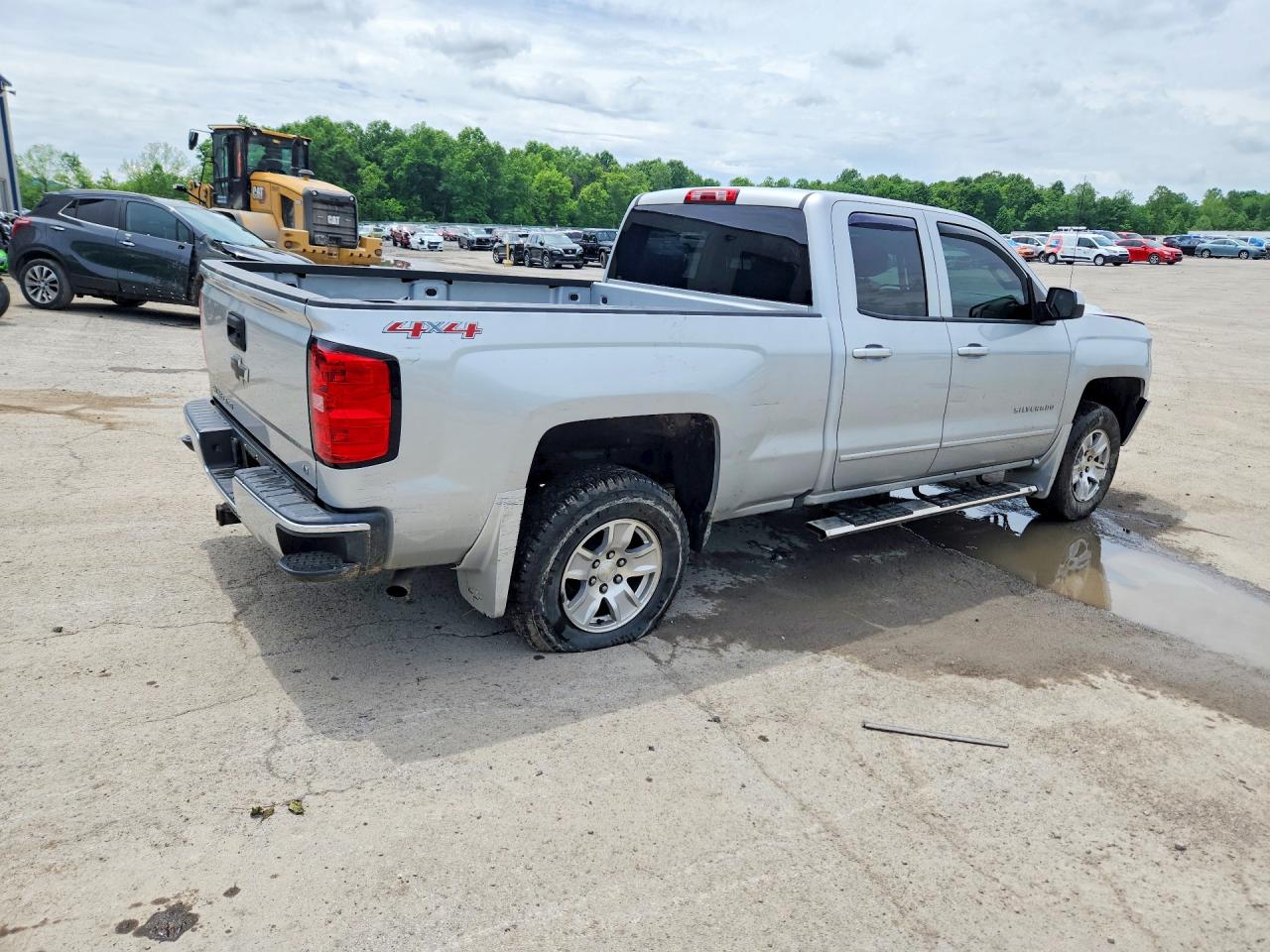 2016 CHEVROLET SILVERADO K1500 LT photo 5