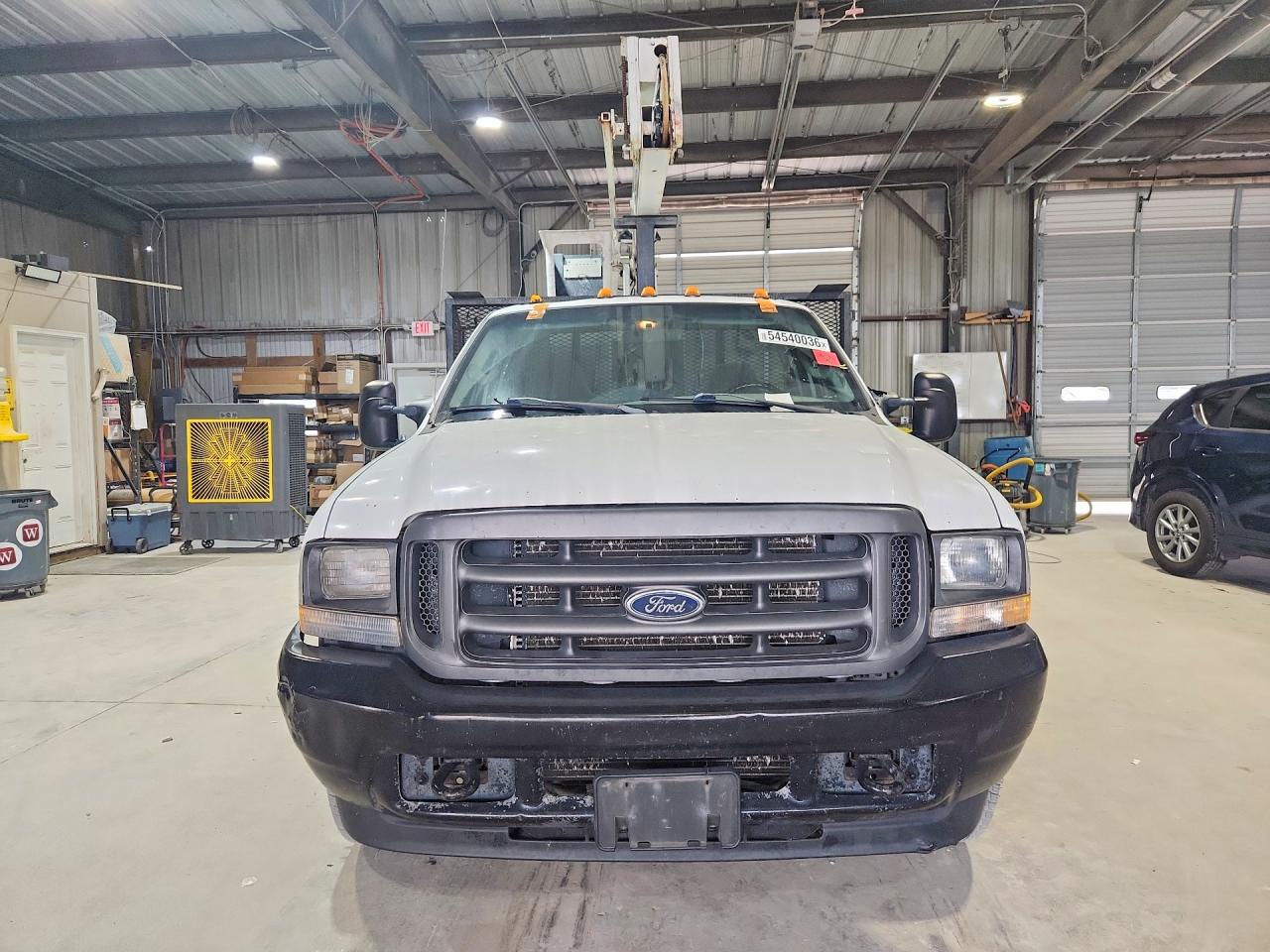 2004 FORD F350 SUPER DUTY BUCKET TRUCK photo 9