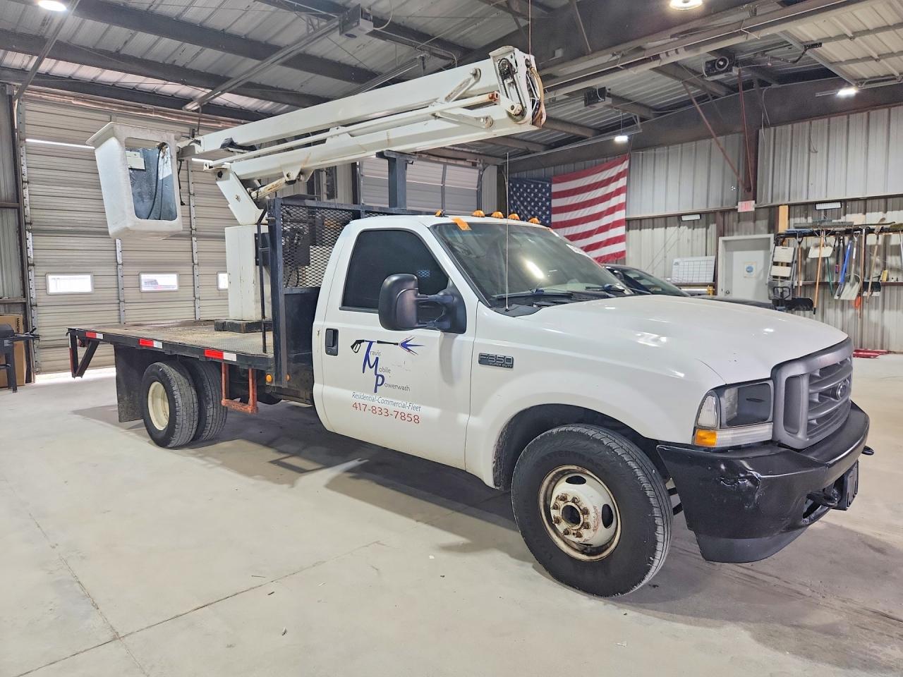 2004 FORD F350 SUPER DUTY BUCKET TRUCK photo 7