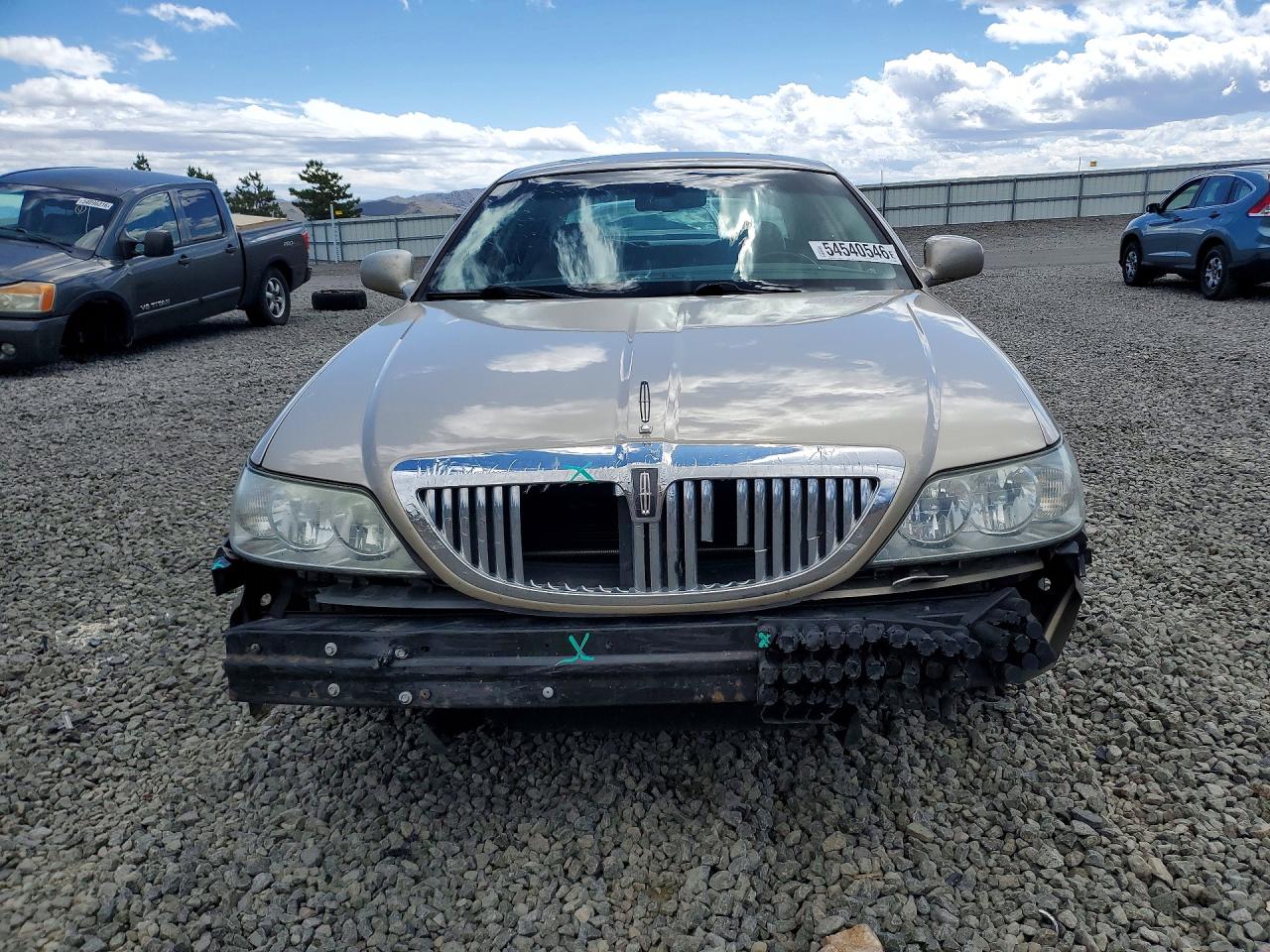 2006 LINCOLN TOWN CAR SIGNATURE LIMITED photo 9