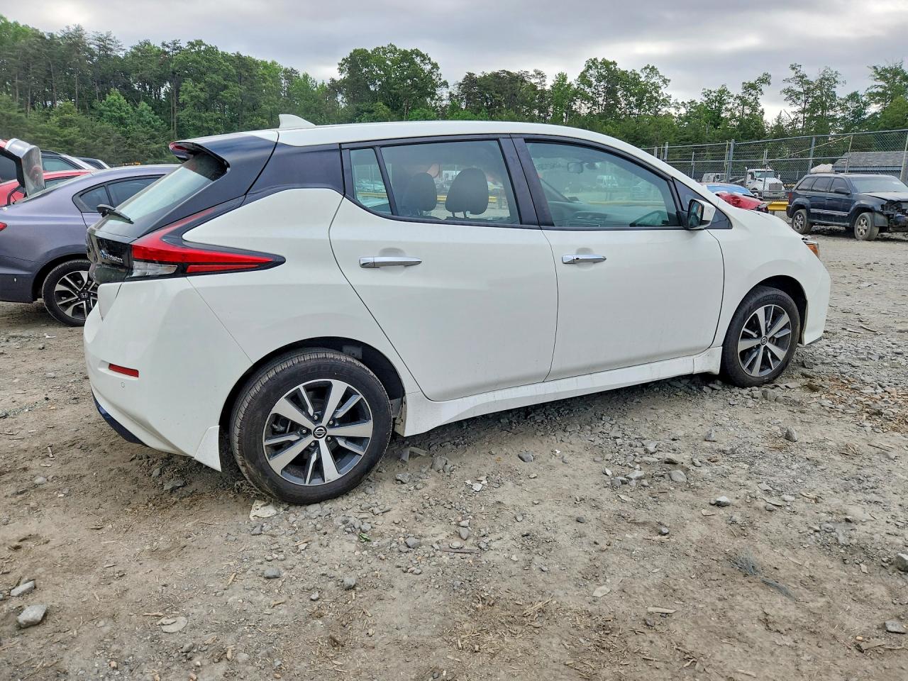 2022 NISSAN LEAF S PLUS photo 7
