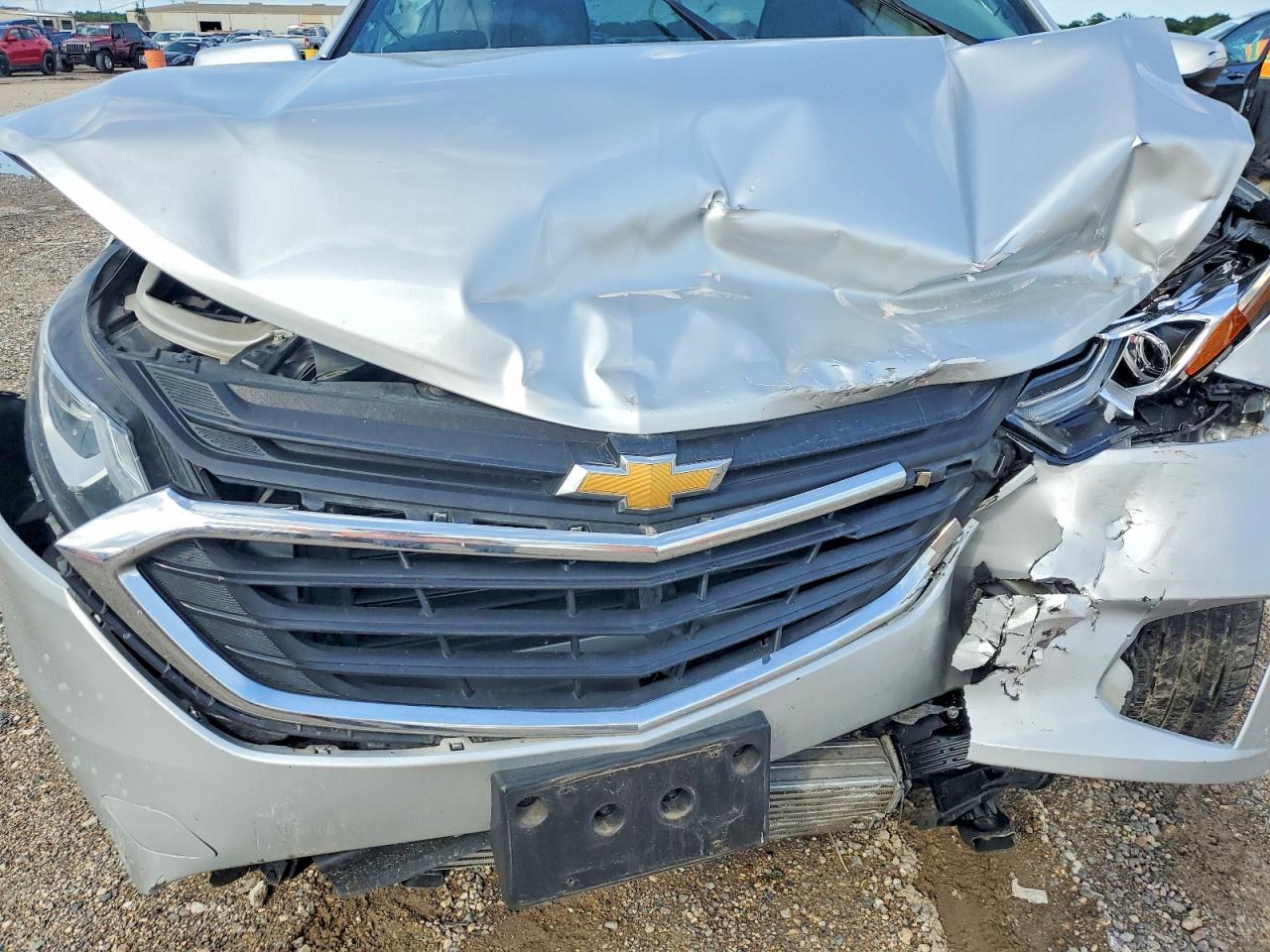 2018 CHEVROLET EQUINOX LT photo 31