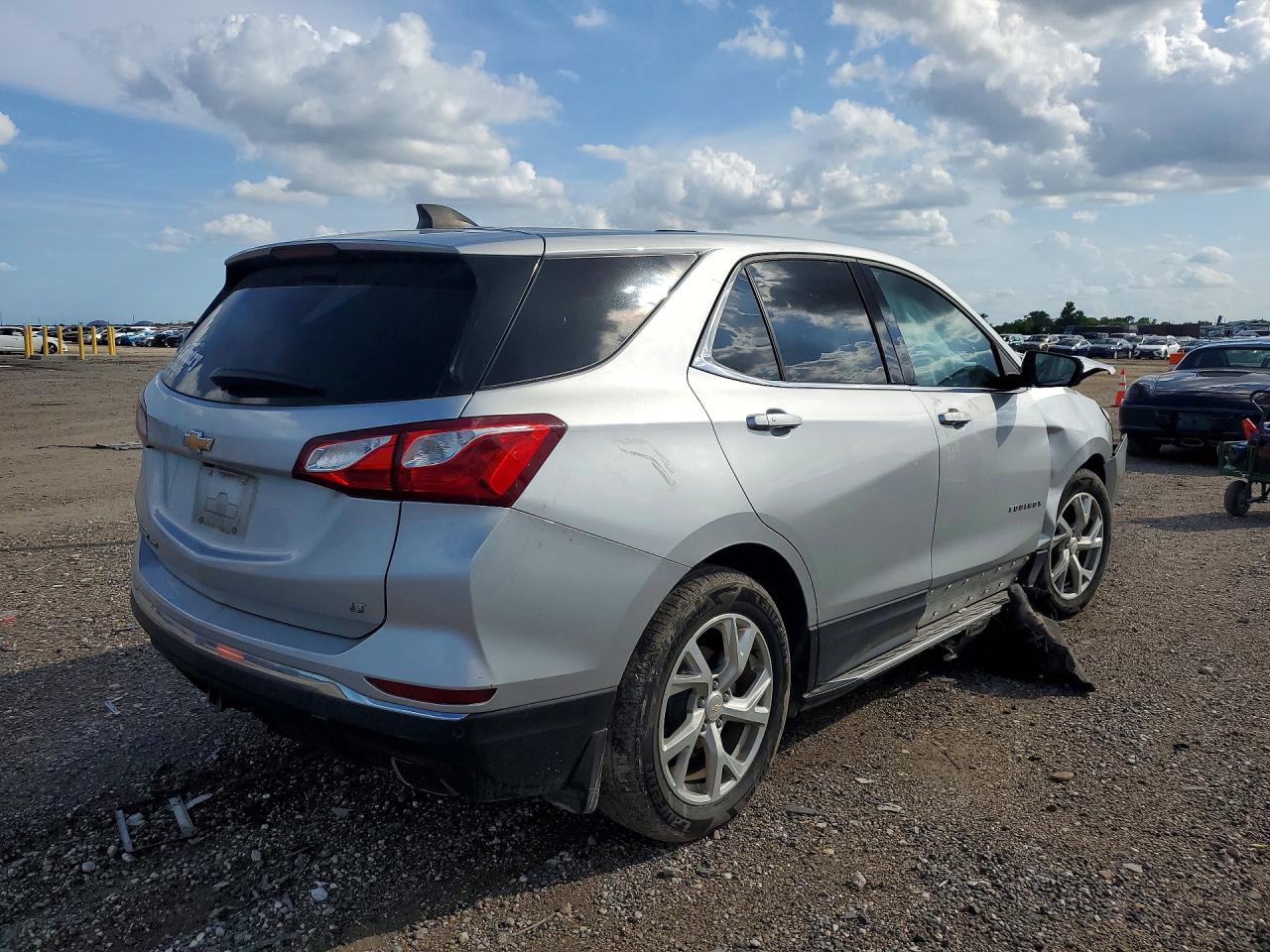 2018 CHEVROLET EQUINOX LT photo 7