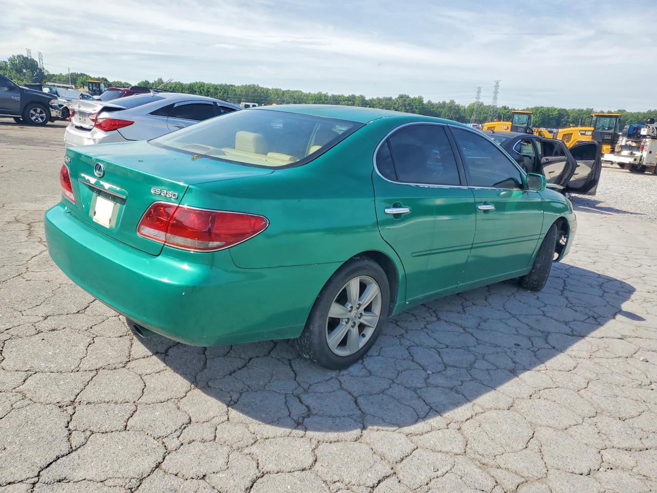 2005 LEXUS ES 330 photo 5