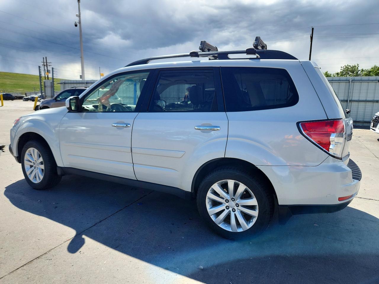2013 SUBARU FORESTER 2.5X PREMIUM photo 3