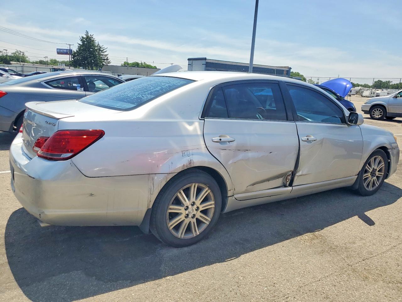 2006 TOYOTA AVALON LIMITED photo 5