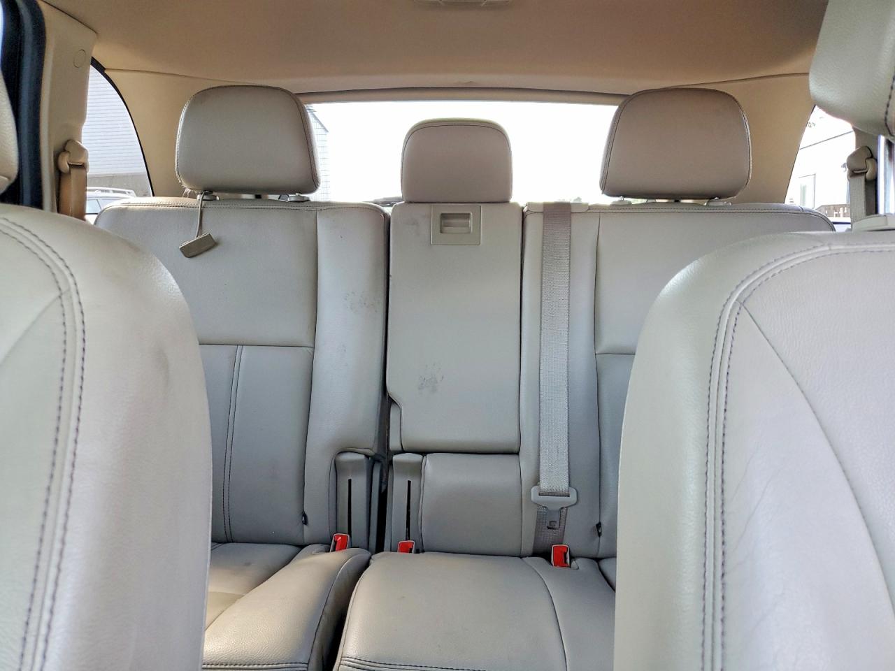 2011 FORD EDGE SEL photo 19