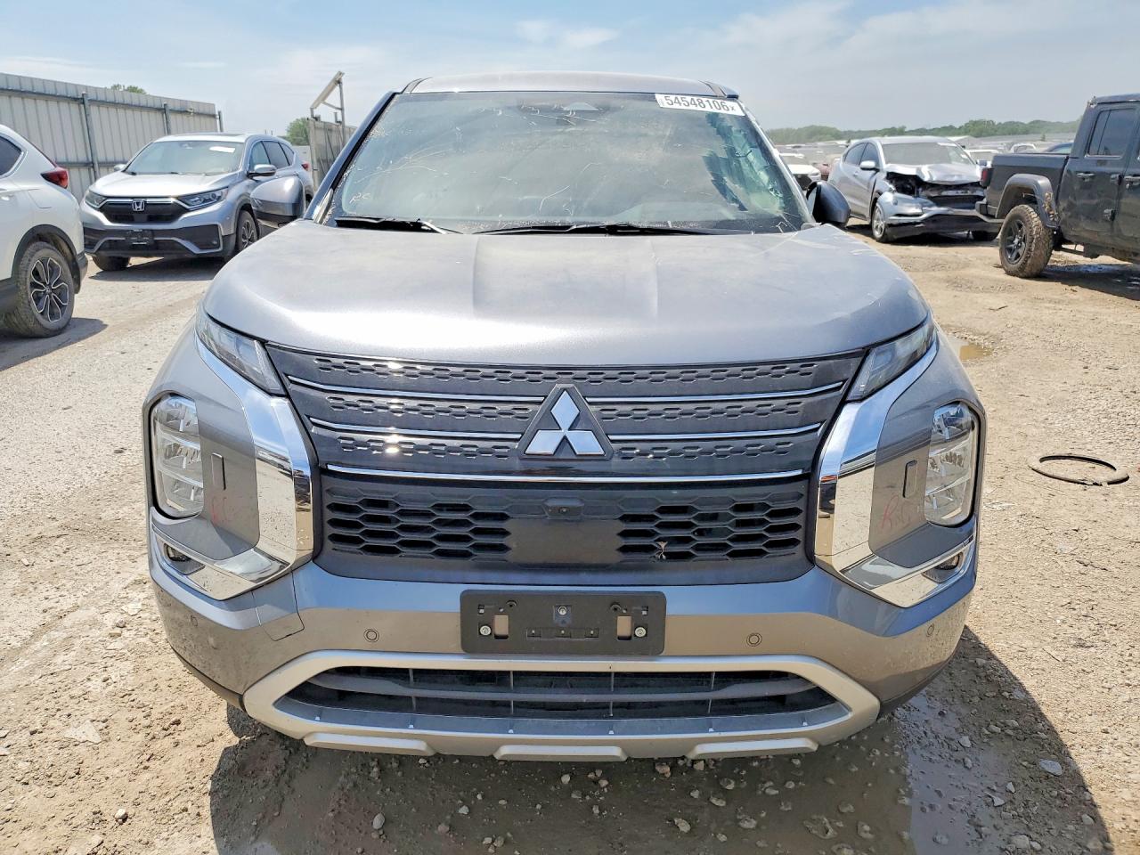 2024 MITSUBISHI OUTLANDER SE photo 5