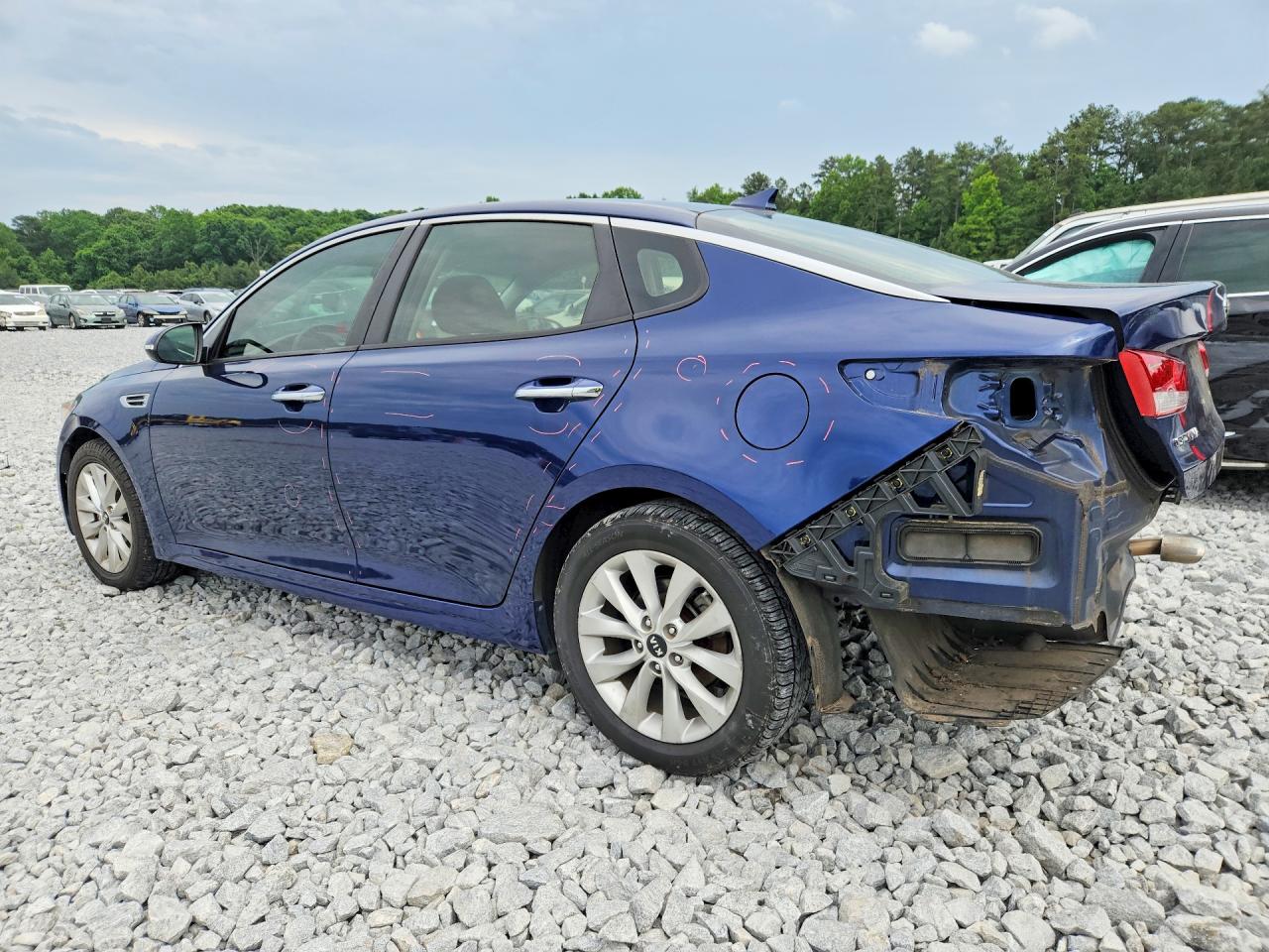 2017 KIA OPTIMA LX photo 4