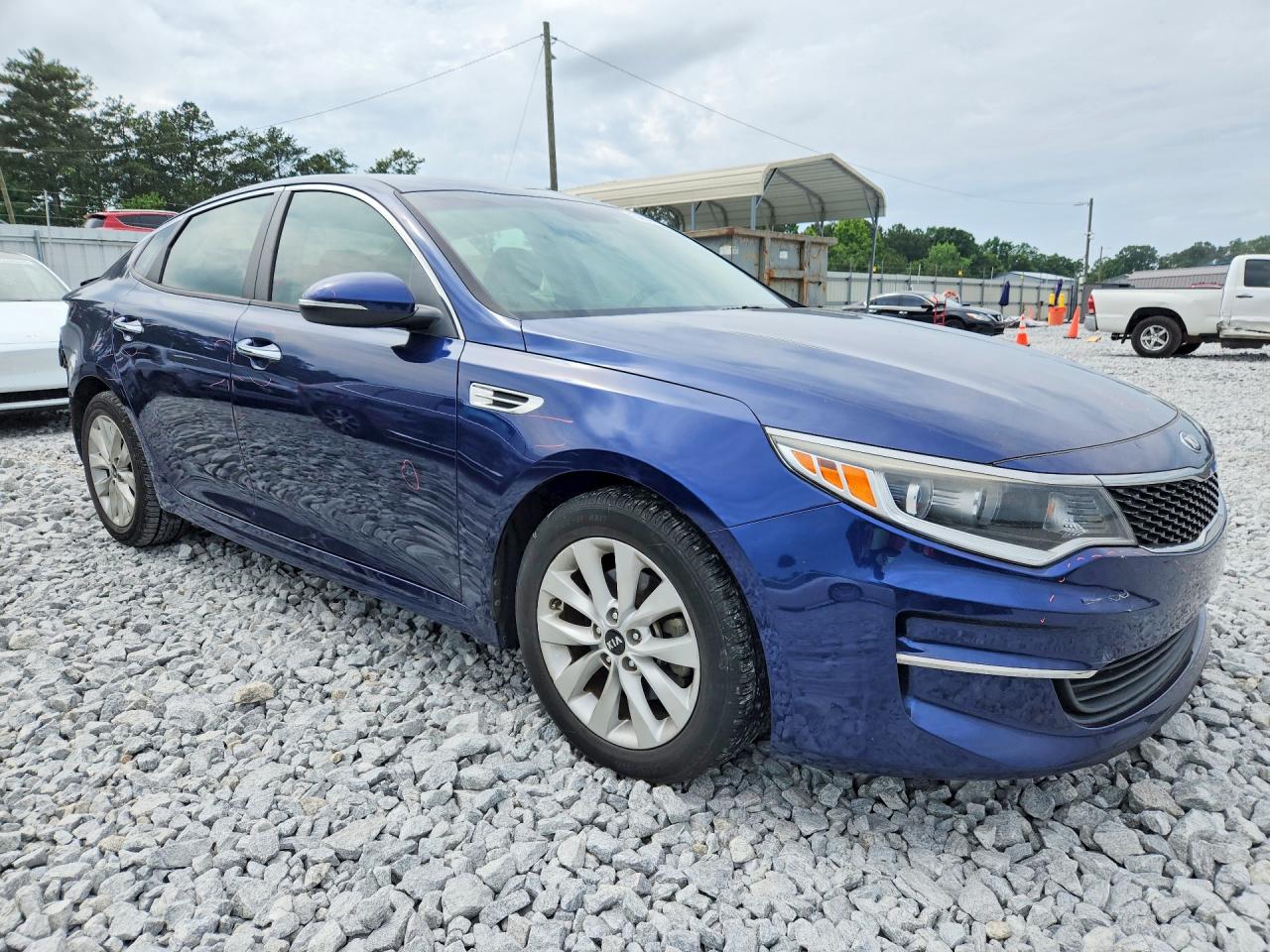 2017 KIA OPTIMA LX photo 10