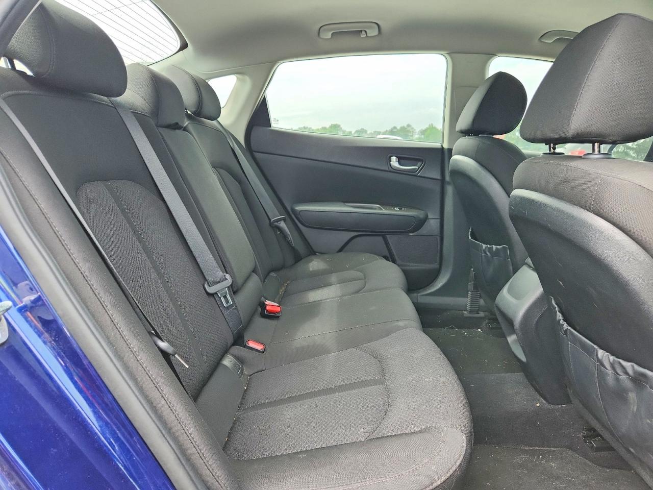 2017 KIA OPTIMA LX photo 28