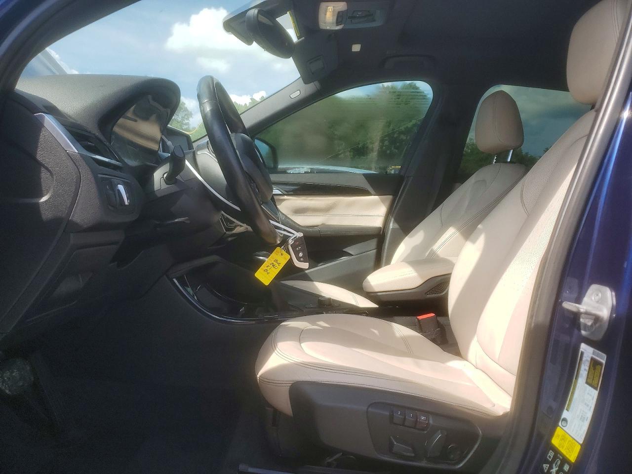 2016 BMW X1 XDRIVE28I photo 7