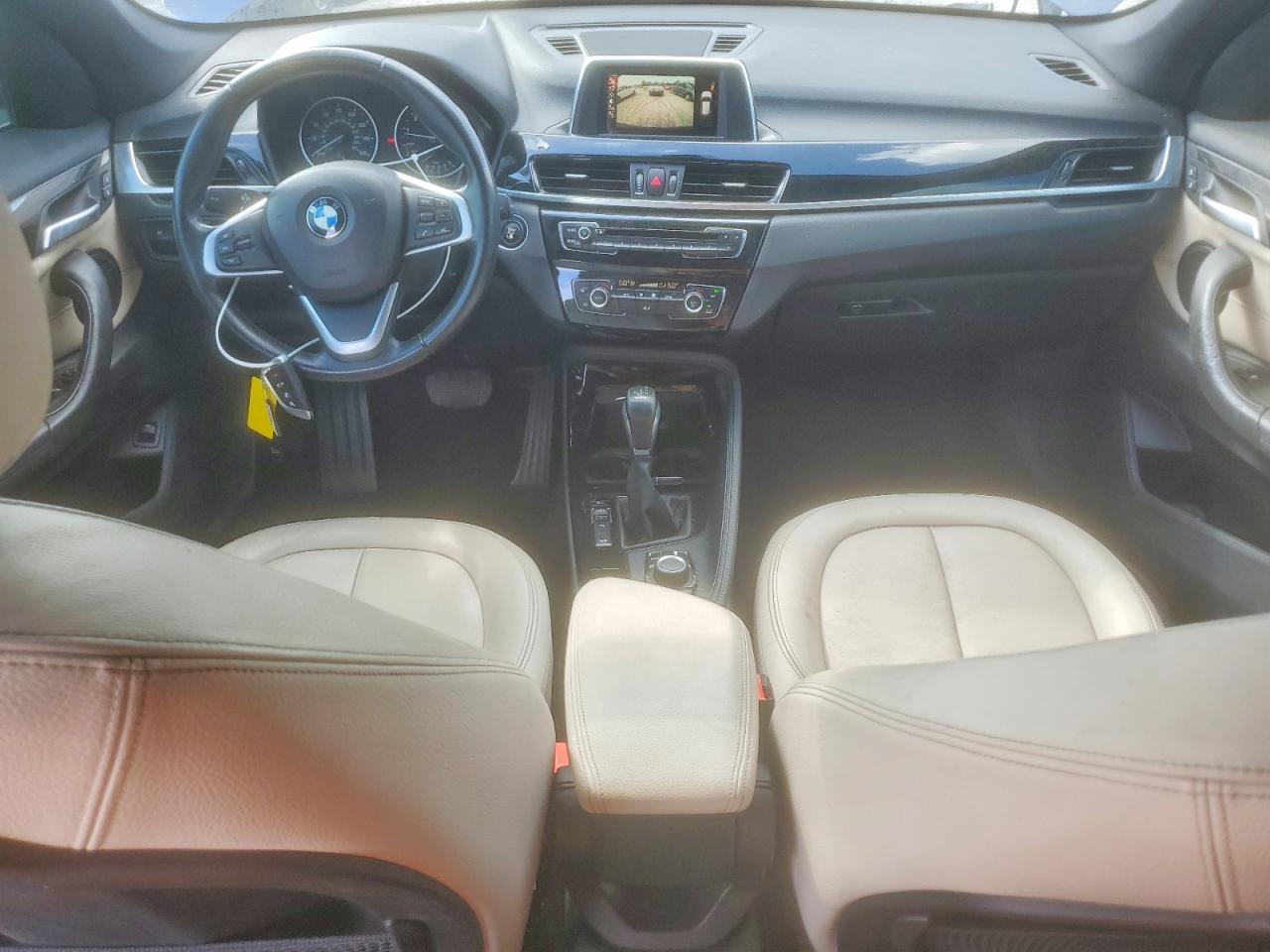 2016 BMW X1 XDRIVE28I photo 8